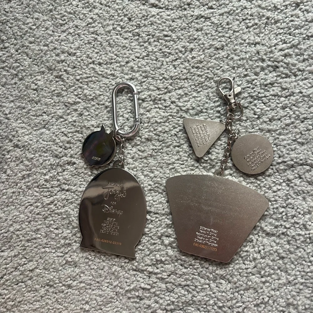 Disney Keychains - Picture 2 of 2